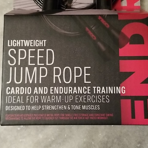 TKO Speed Jump Rope - Picture 2 of 9